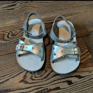 Size 7 
Sun Sans Leather Sandals